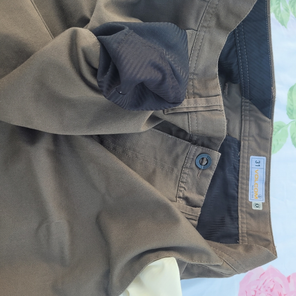 Volcom Short - image 7